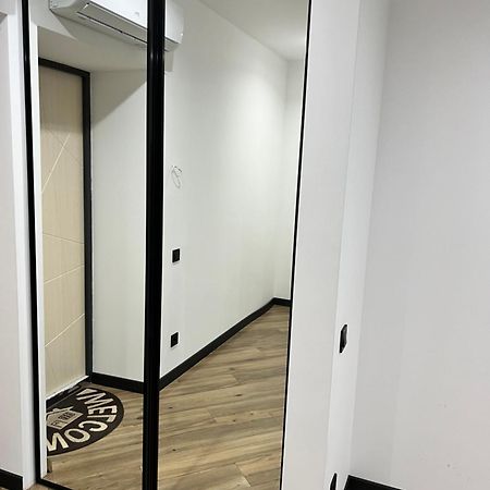 Люкс Апартаменти Район Автовокзалу В Жкарена Та Жк Great House Поблизу Обласноі Лікарні Rivne Dış mekan fotoğraf