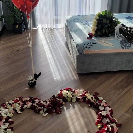 Люкс Апартаменти Район Автовокзалу В Жкарена Та Жк Great House Поблизу Обласноі Лікарні Rivne Dış mekan fotoğraf